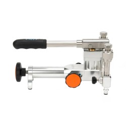 Additel ADT 914 pressure calibrator